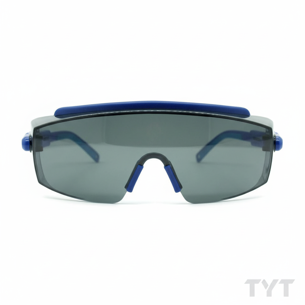 Lente Sky 2000 Under Cover - Vista frontal con marca TYT